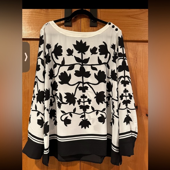 LOFT Tops - LOFT Black and Ivory Floral Blouse XL - NWT